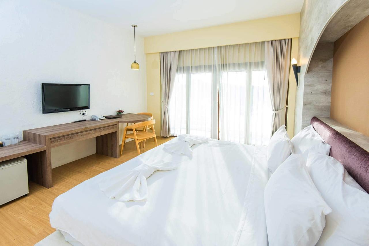 Baan Talay Cream 3*