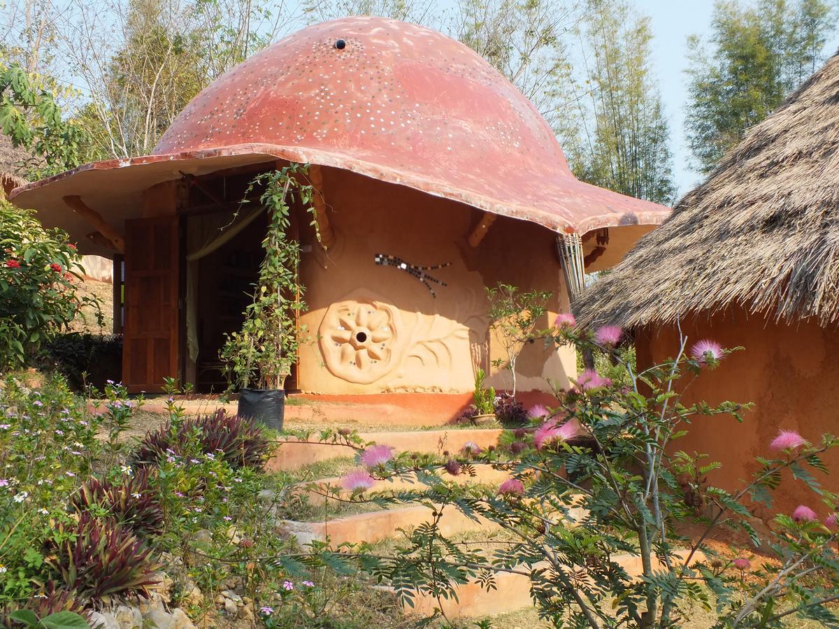 Bed & Breakfast Roundhouses Chiang Dao