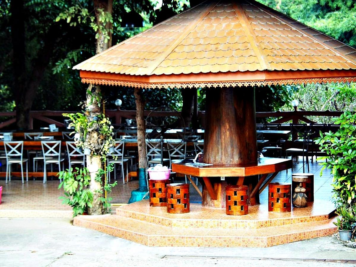 Resort Oopkaew 3*