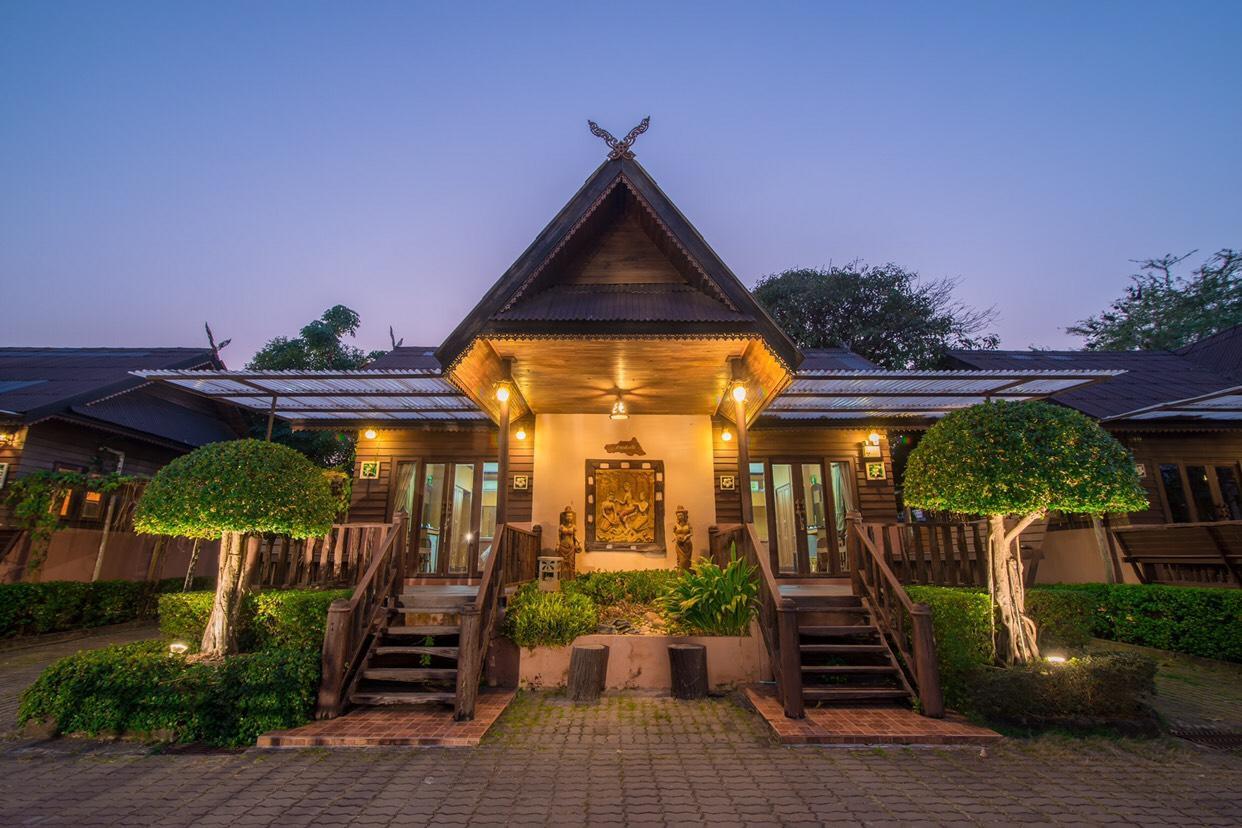 Resort Baan Baitan