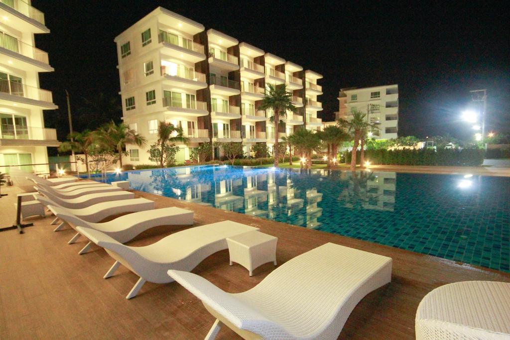 The Sea B36 Apartment