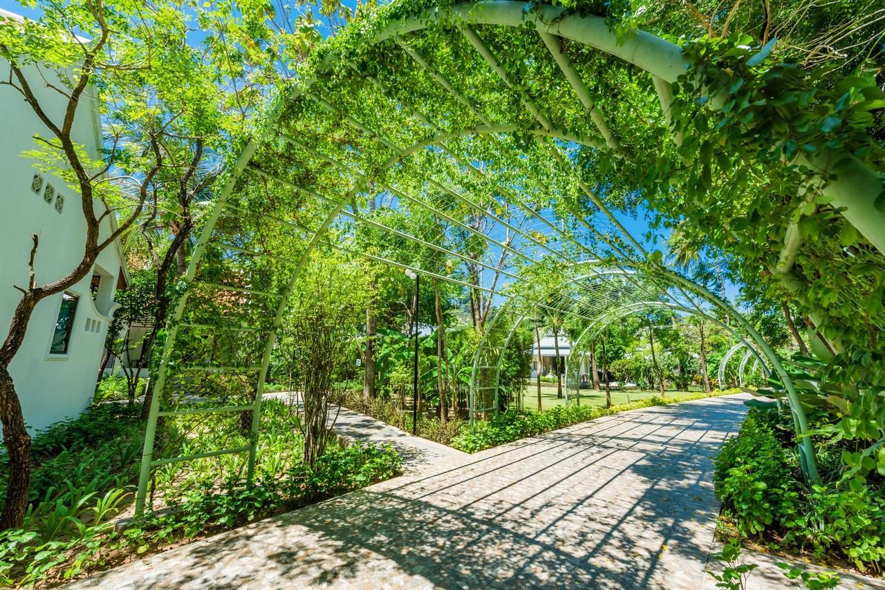 Duangjitt And - Sha Resort 5*