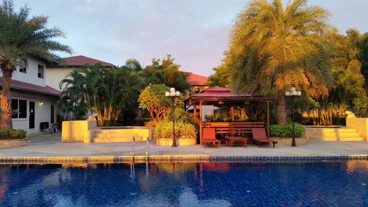Hotel Serene Sands 4*