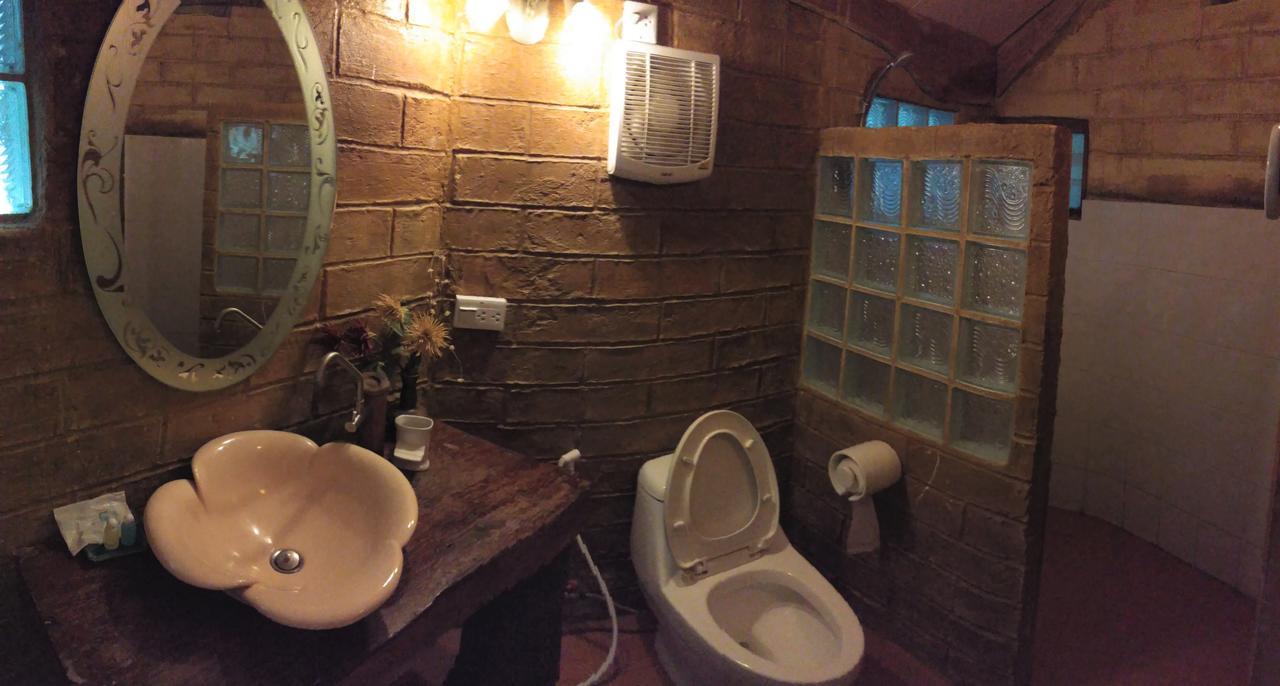 Baandin Chiewlarn Resort