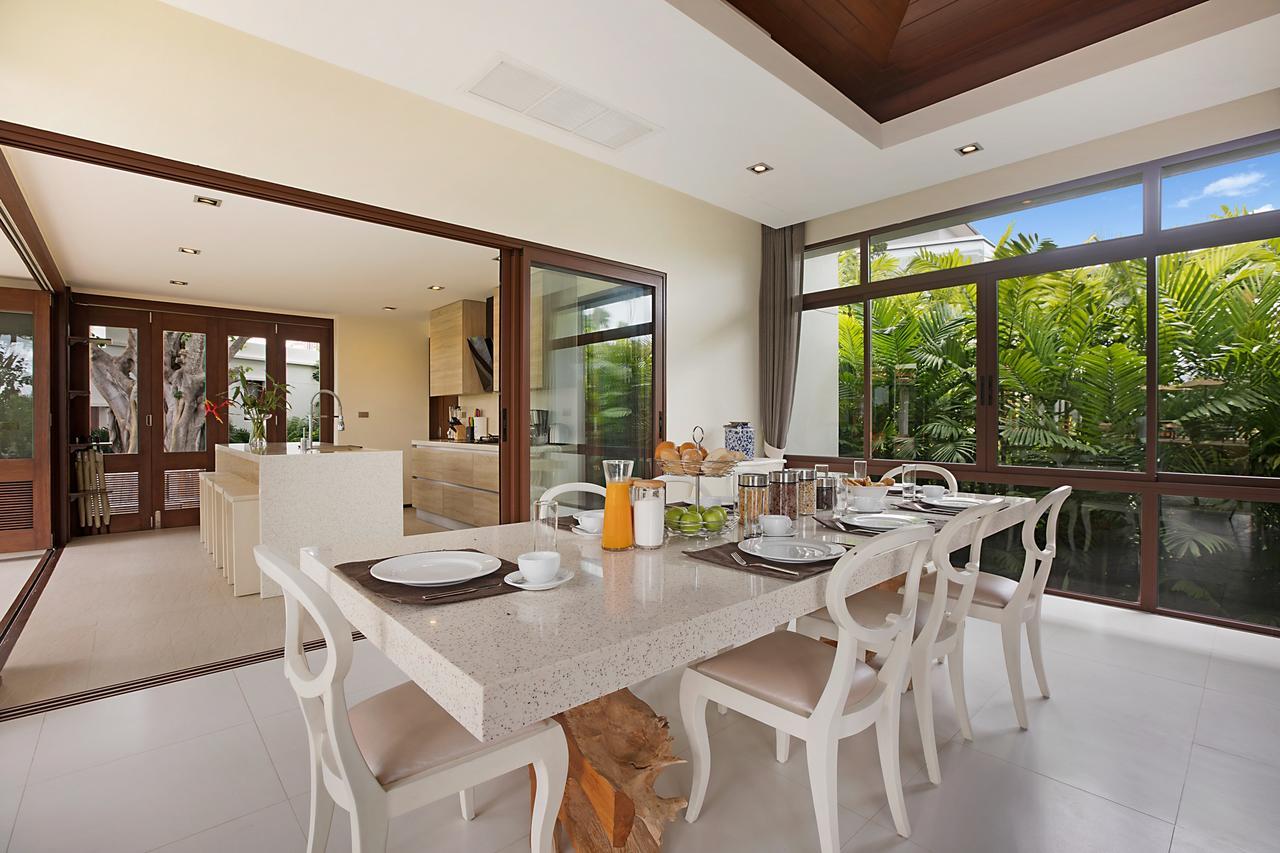 Six Hills Sea View *