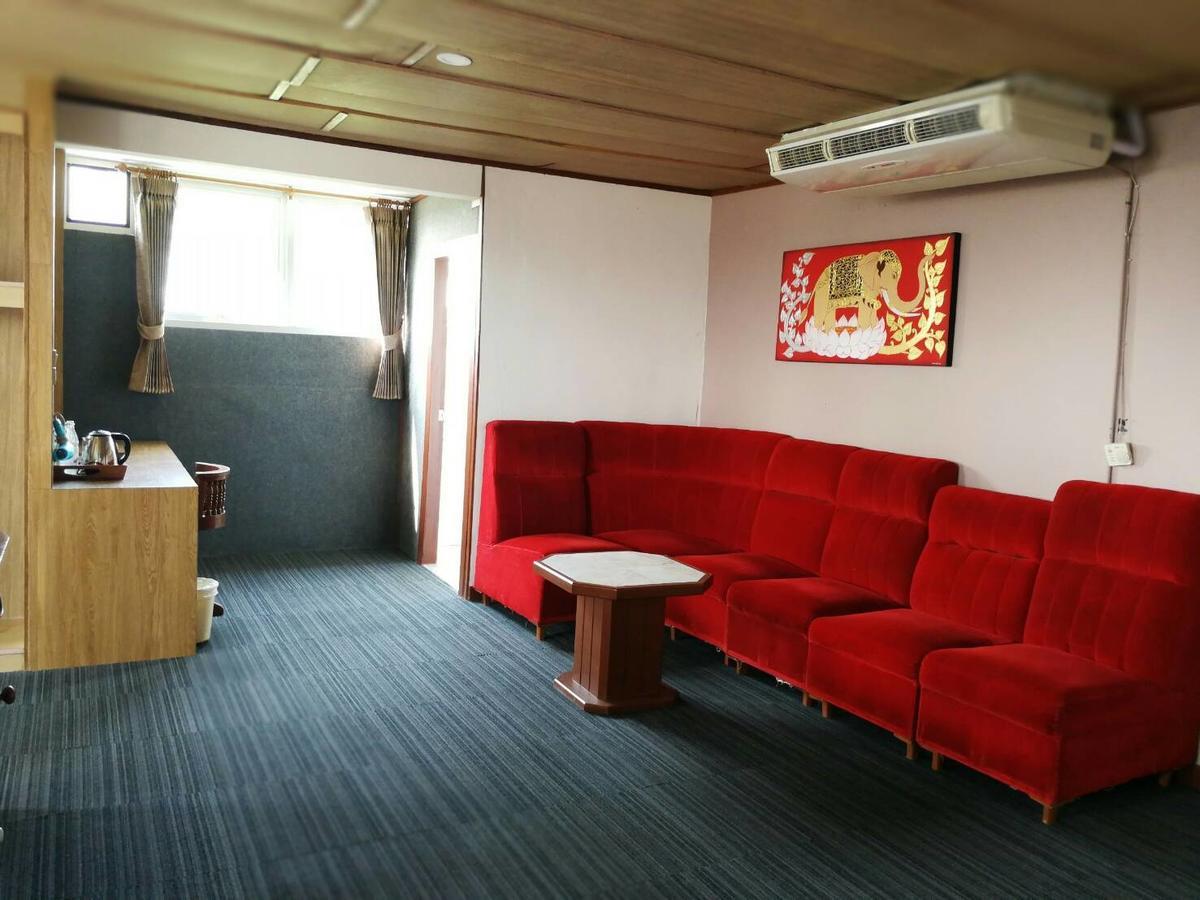 Suanhom Resort San Sai