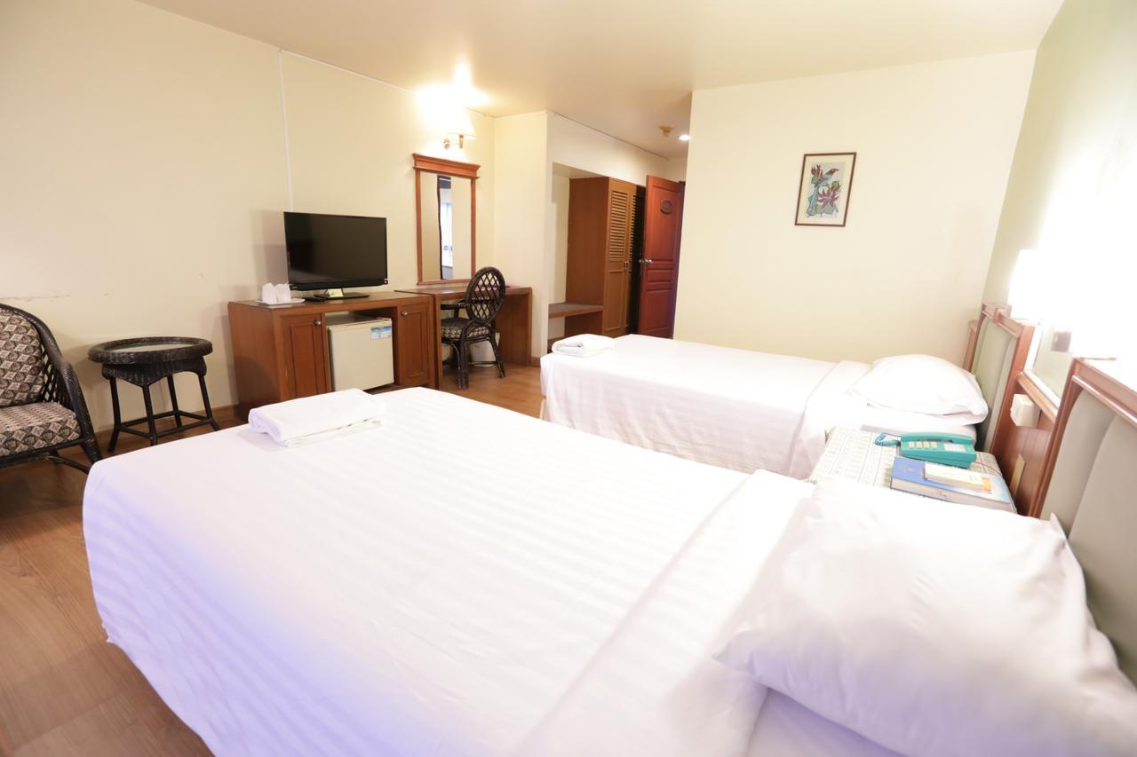 Pin Hotel Lampang
