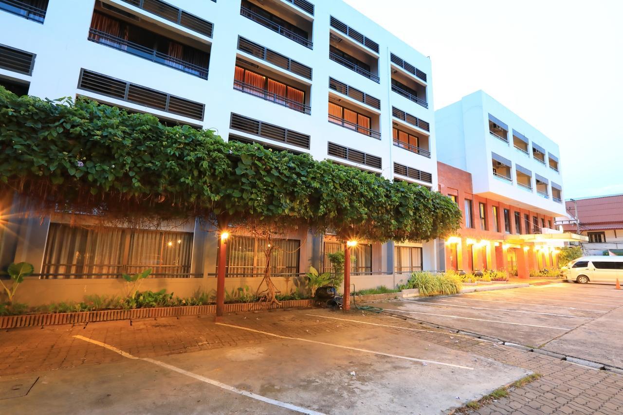 Pin Hotel 3*