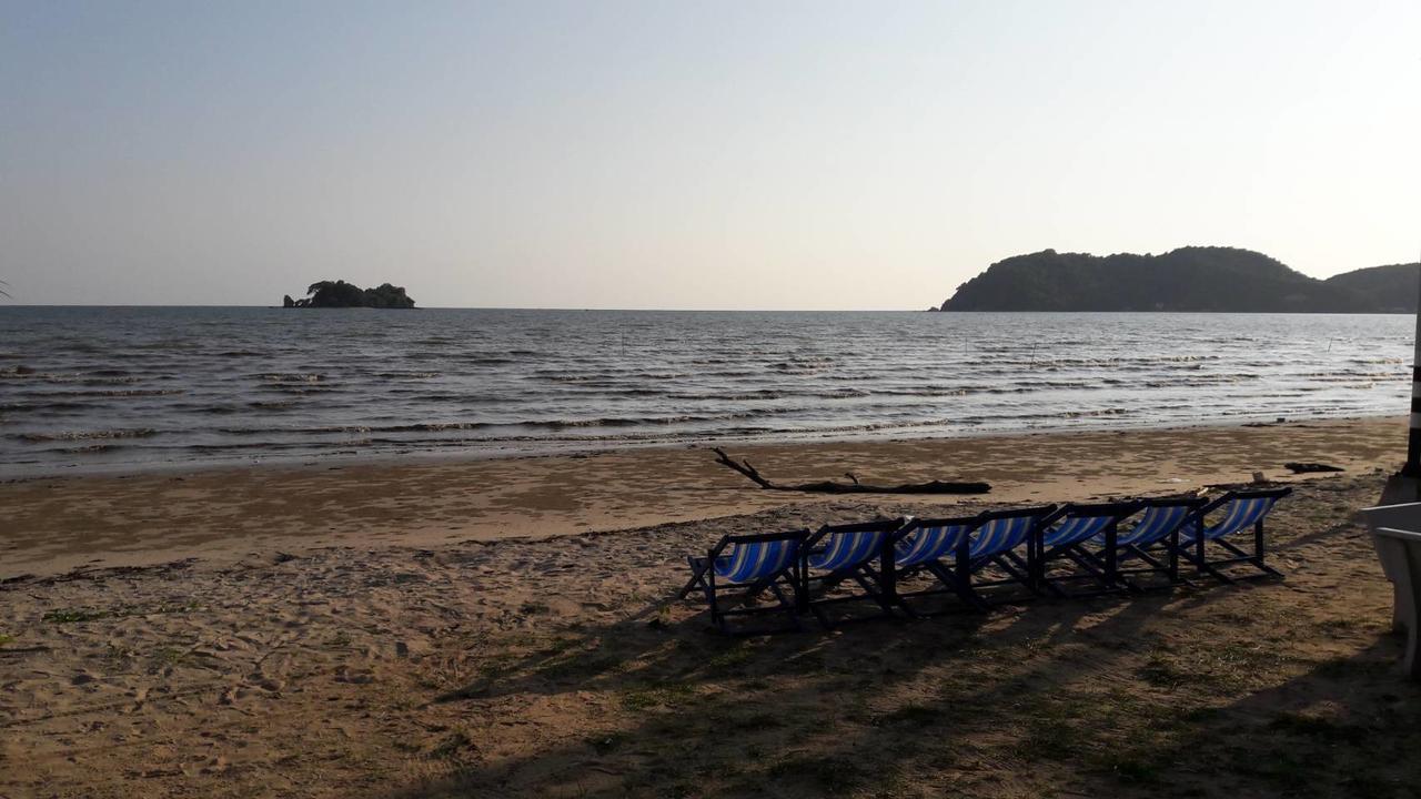 Boom Boom Beach Laem Sing Resort Chanthaburi