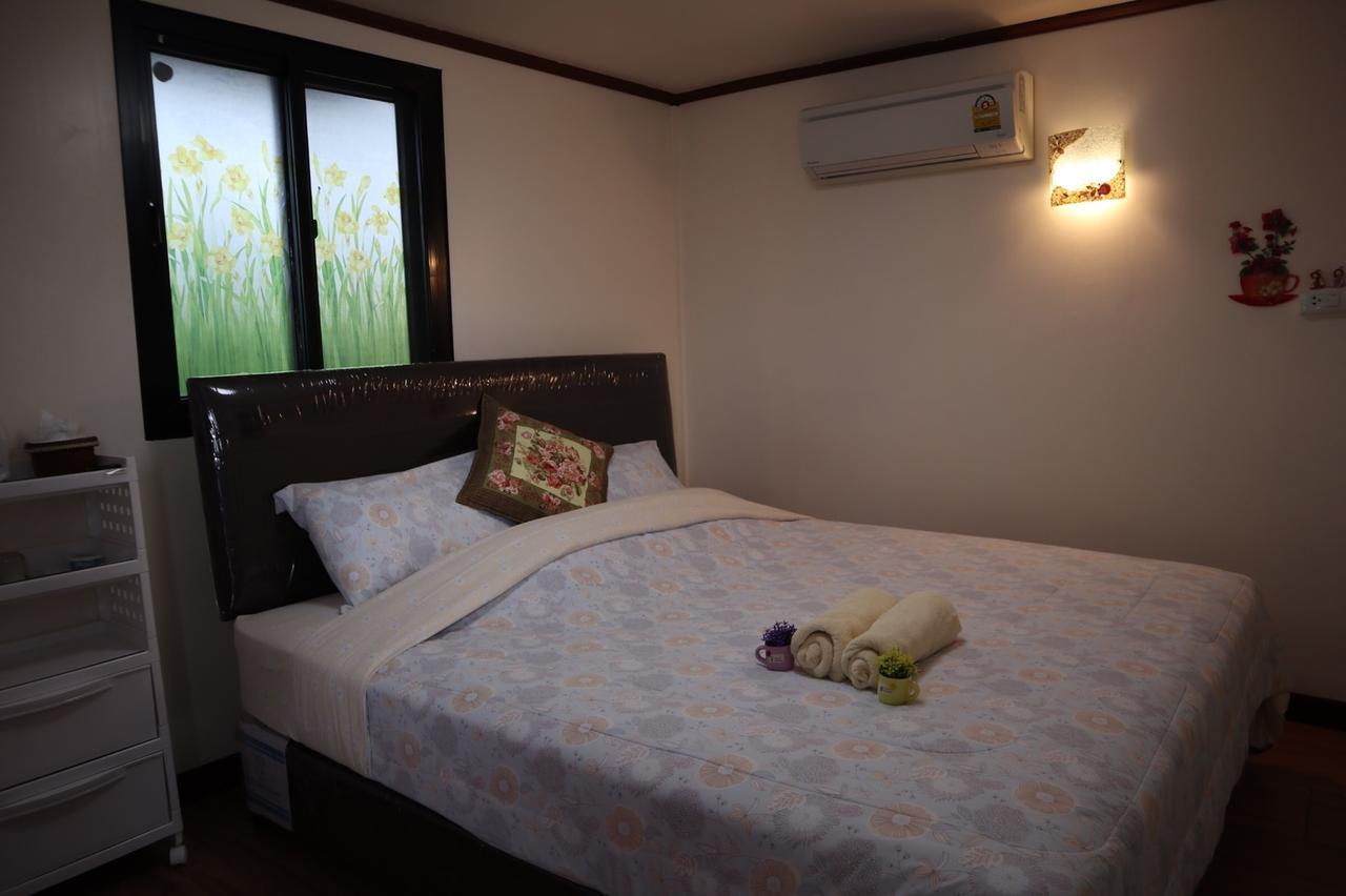 4 Seasons Mini House * Nakhon Si Thammarat