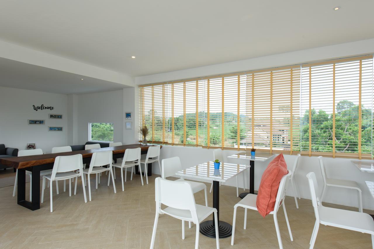 Hotel Costa Village Bangsaray
