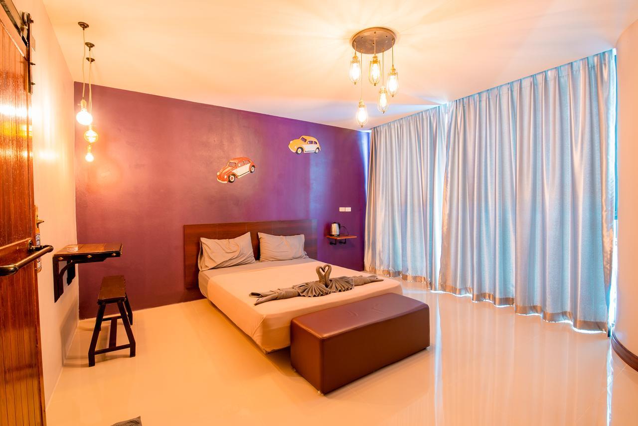 Angela 4* Ban Pak Nam Pran