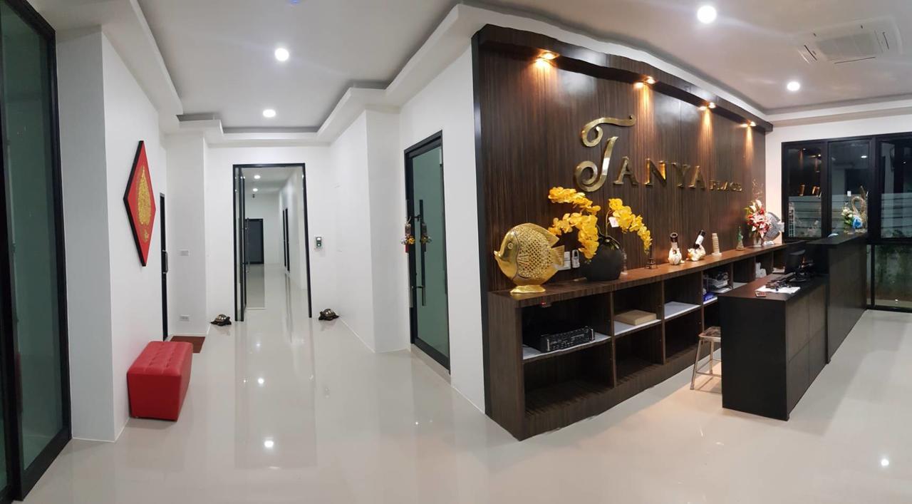 Aparthotel Tanya Place