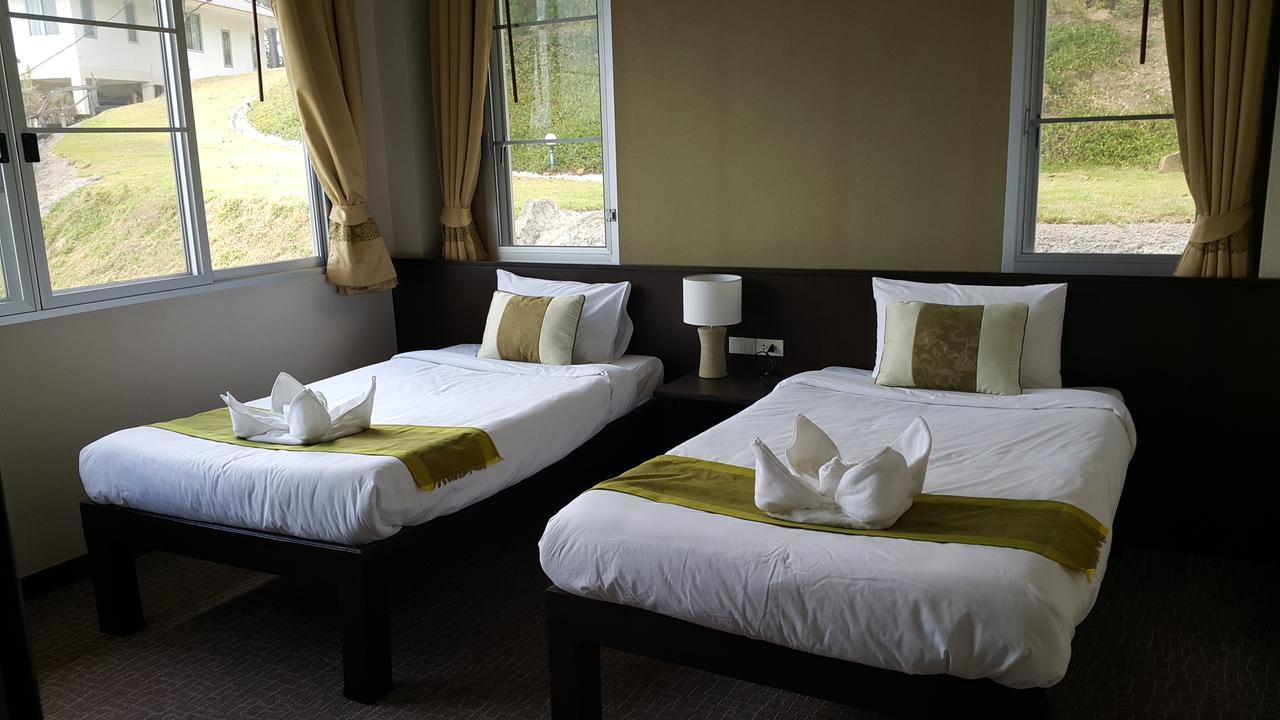 Eden Hill Khao Yai Resort 3*