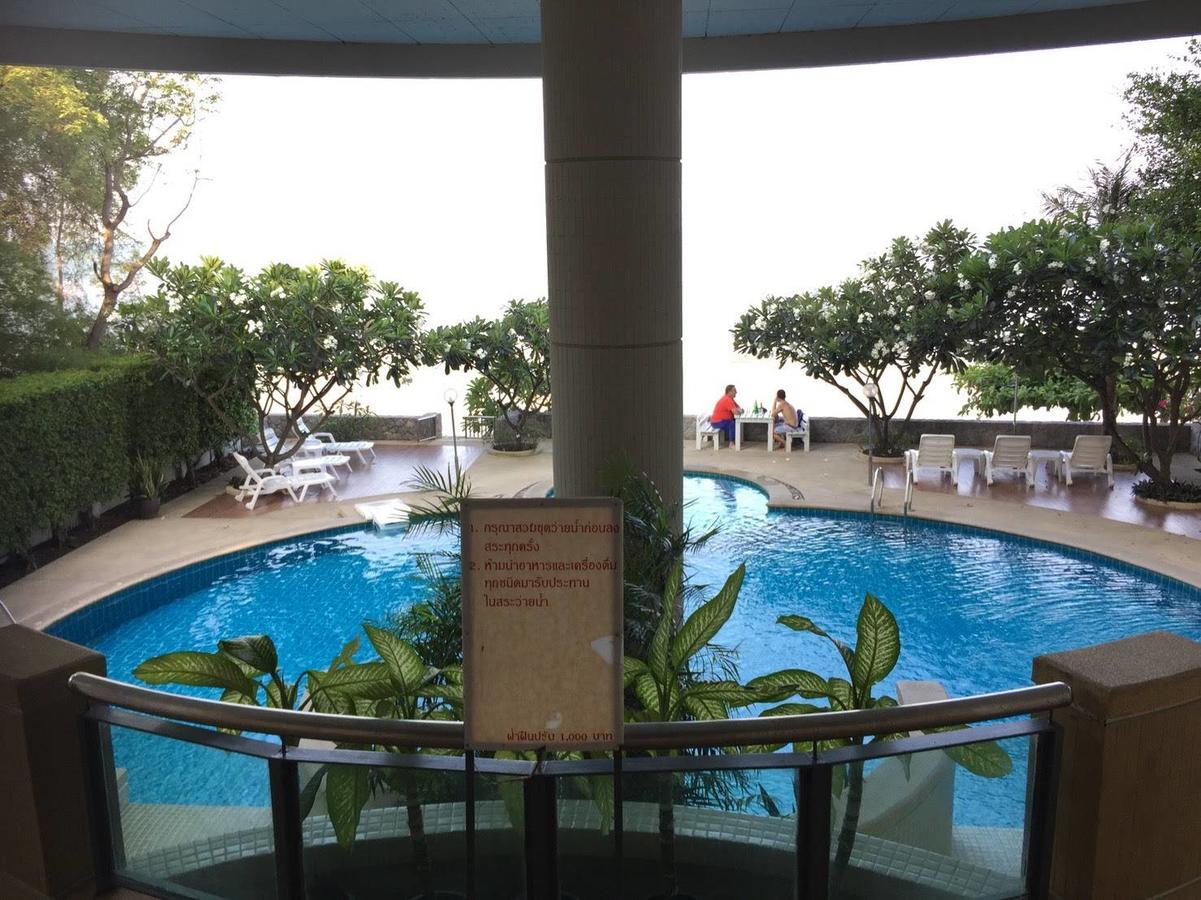 Beach Apartment Cha-Am