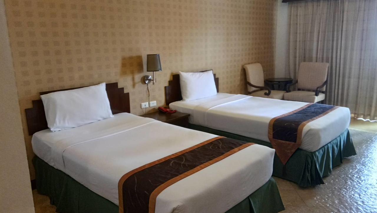 Golden Pine Resort 3*