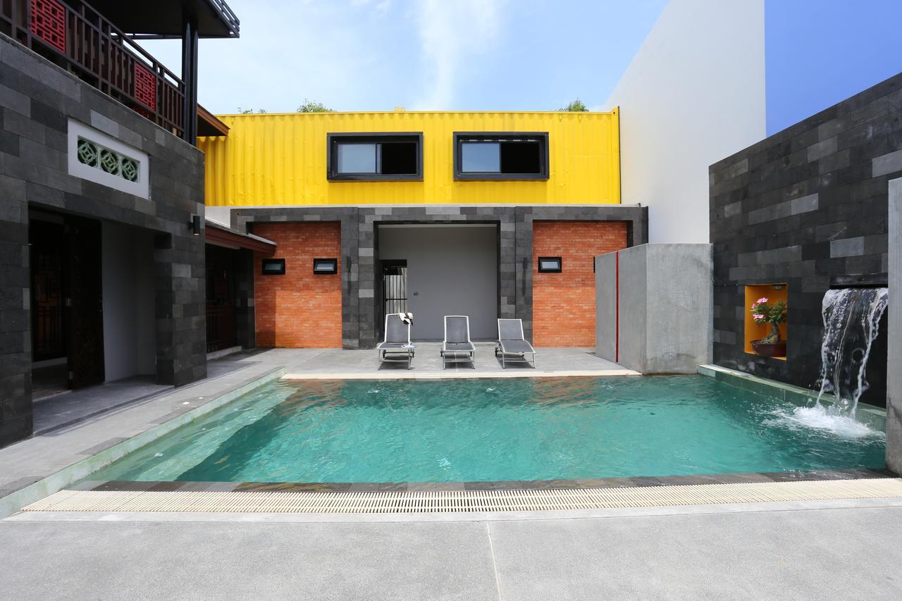 Tangren Samui *