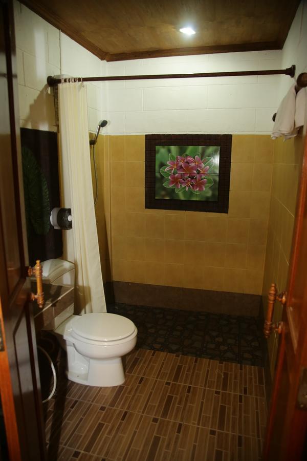 J.t. House Guest house