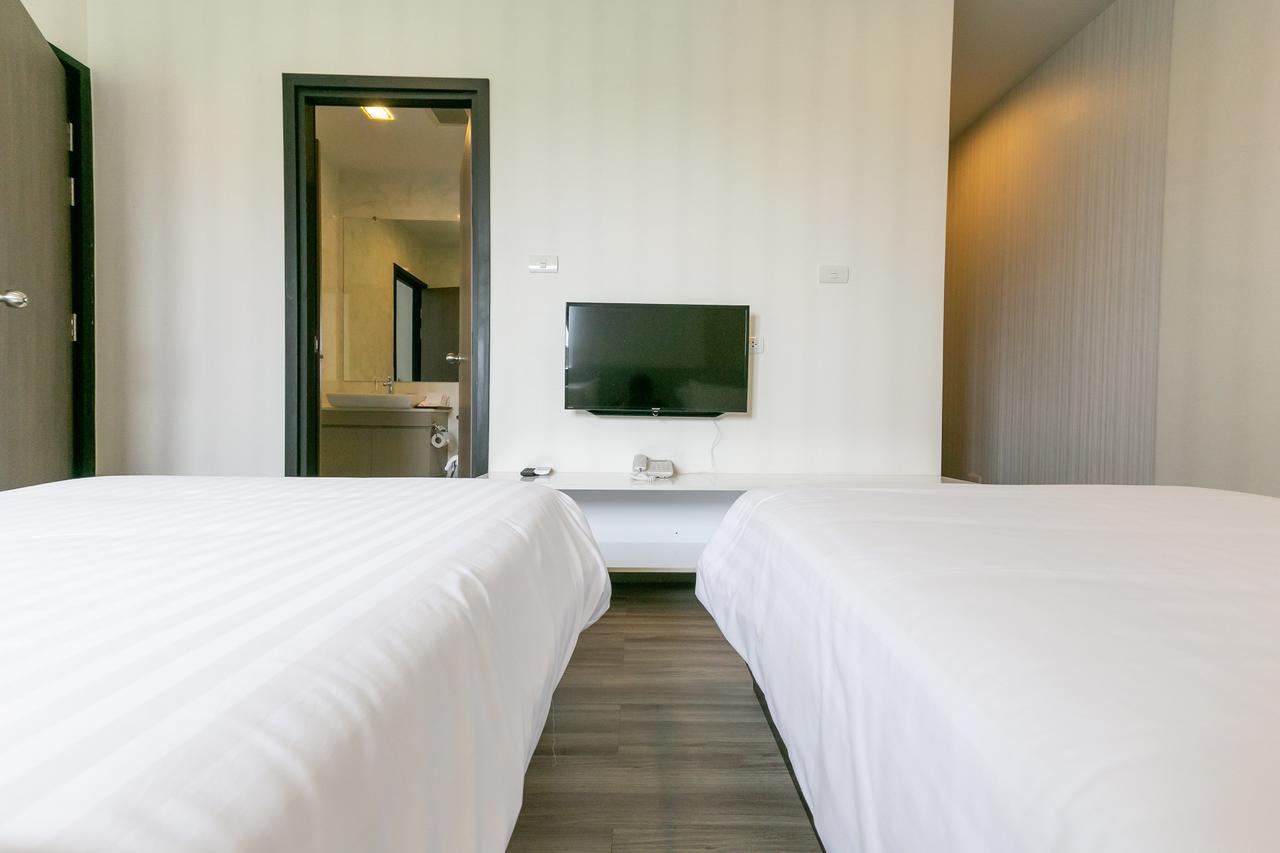 Locals Prio Chiangmai Airport Plaza Apartment Chiang Mai