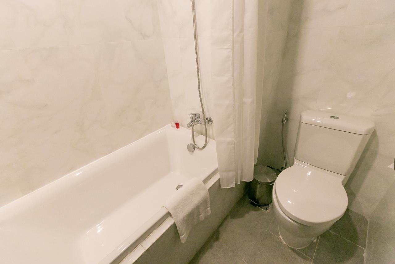 Locals Prio Chiangmai Airport Plaza Apartment *