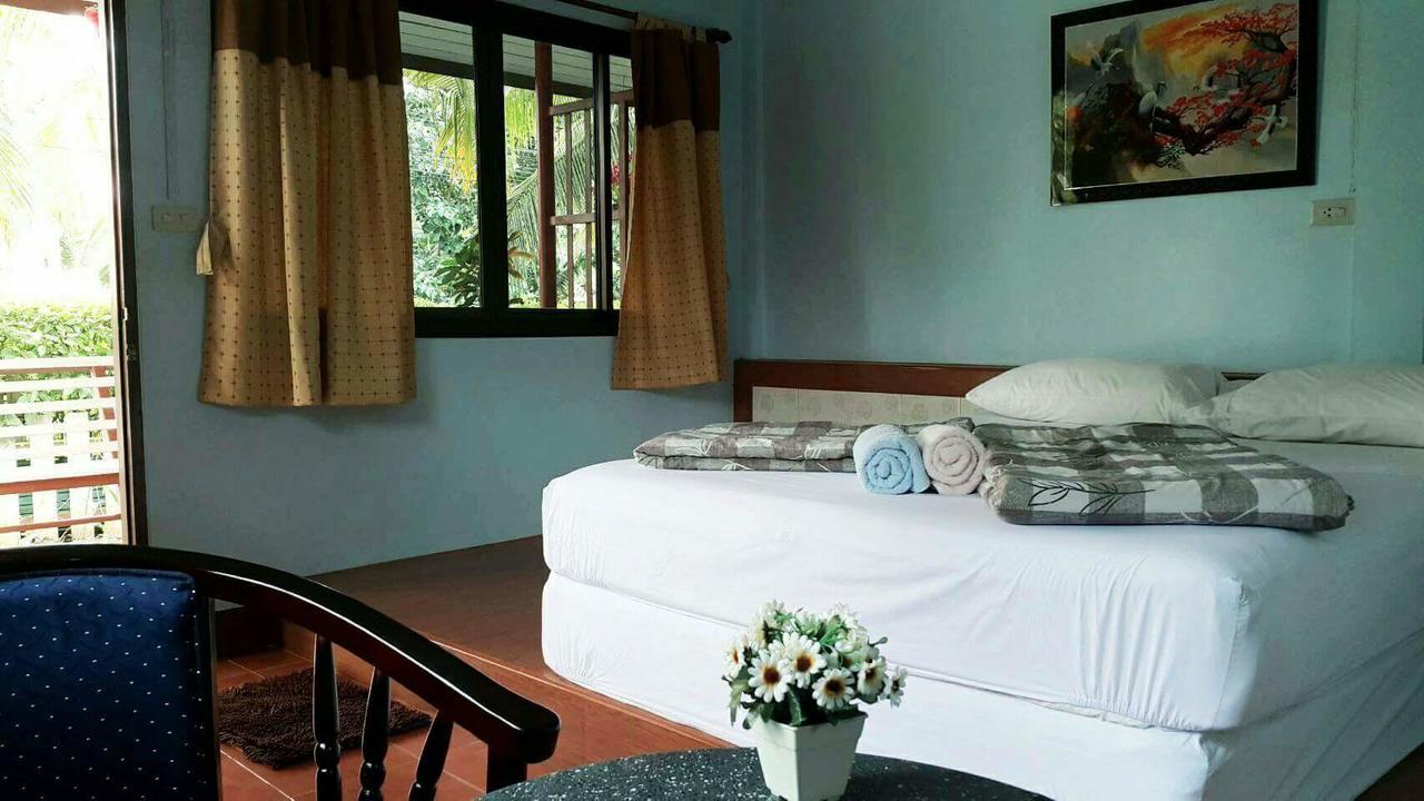 Homestay Warakorn Baansuan Amphawa