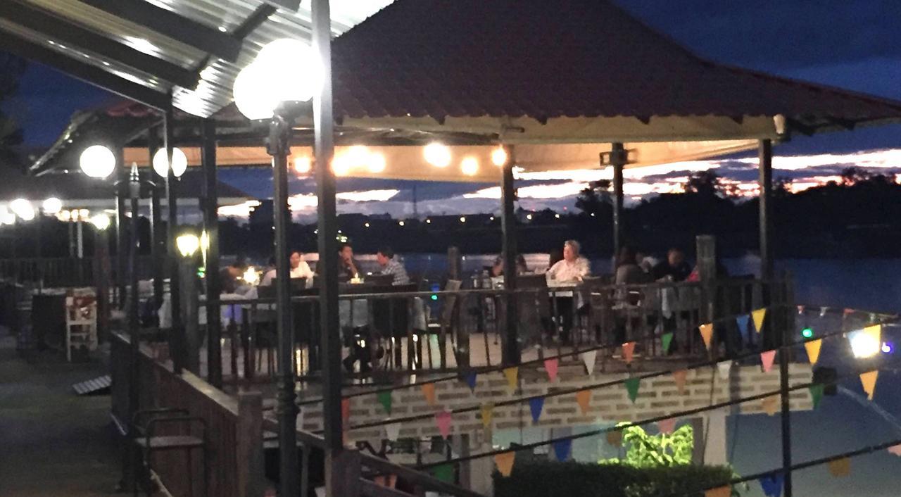 Resort Maeping Mango Riverside Kamphaeng Phet
