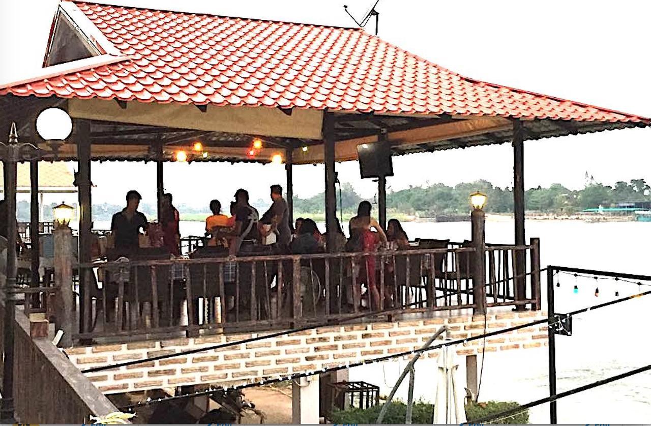 Maeping Mango Riverside Kamphaeng Phet