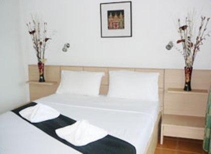 Cliff Contemporary Boutique Bungalows Hotel 3*