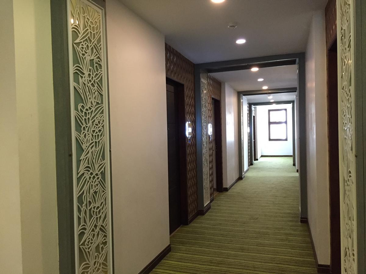 Gallery Design - Sha Extra Sisaket