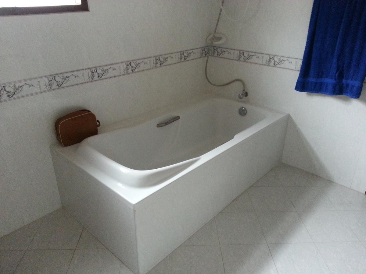 - Baan Dusit Pattaya * Ban Nong Hin (Prachuap Khiri Khan)