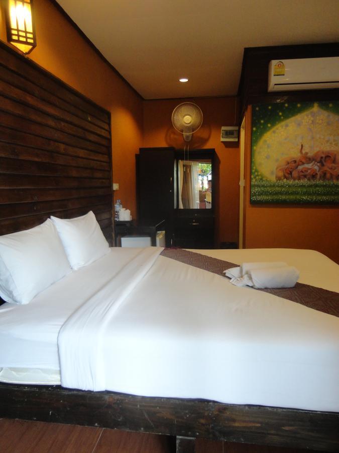 Hotel Baanfai Chiangkhong 2*
