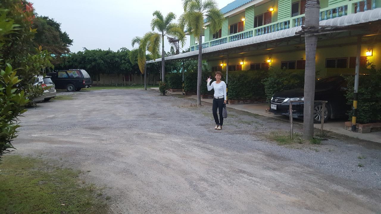 Green View Tha Yang Aparthotel 3*