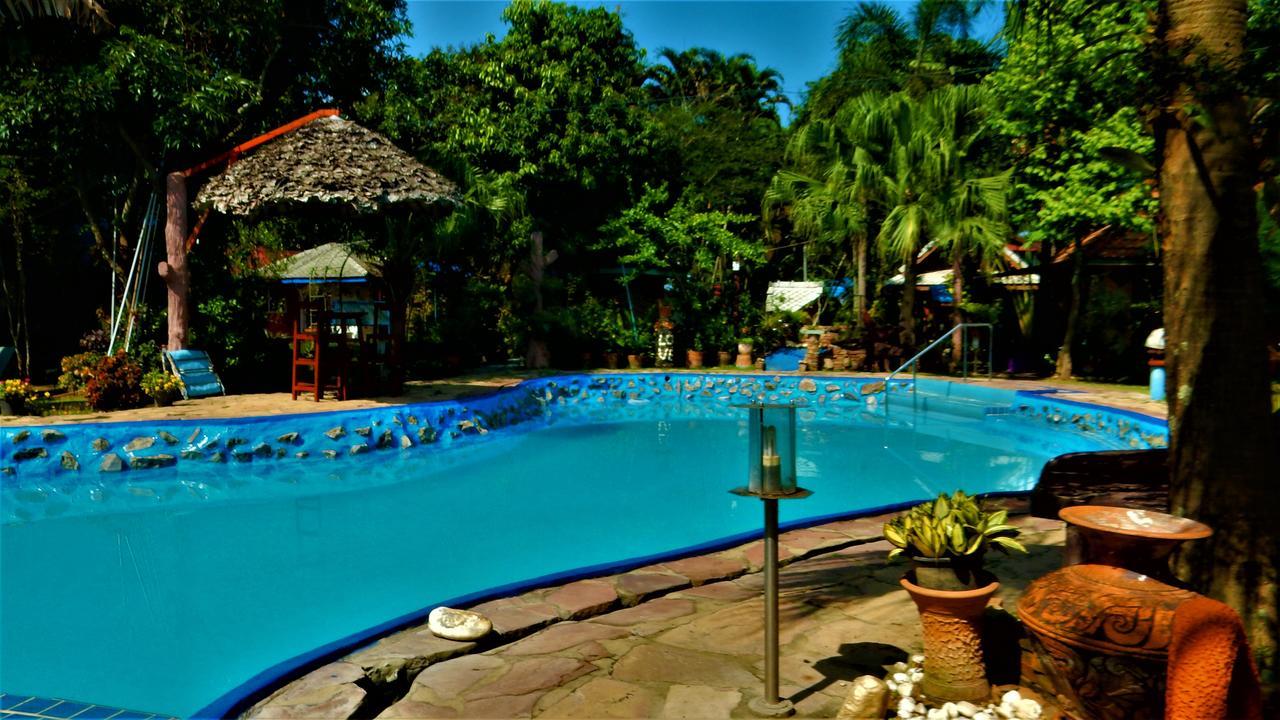 Riverside 3*