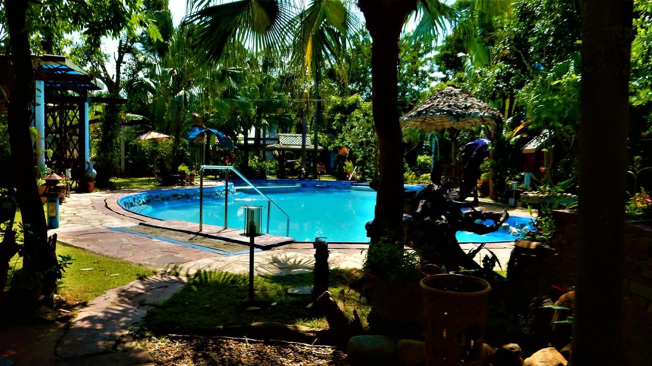 Riverside Resort 3*