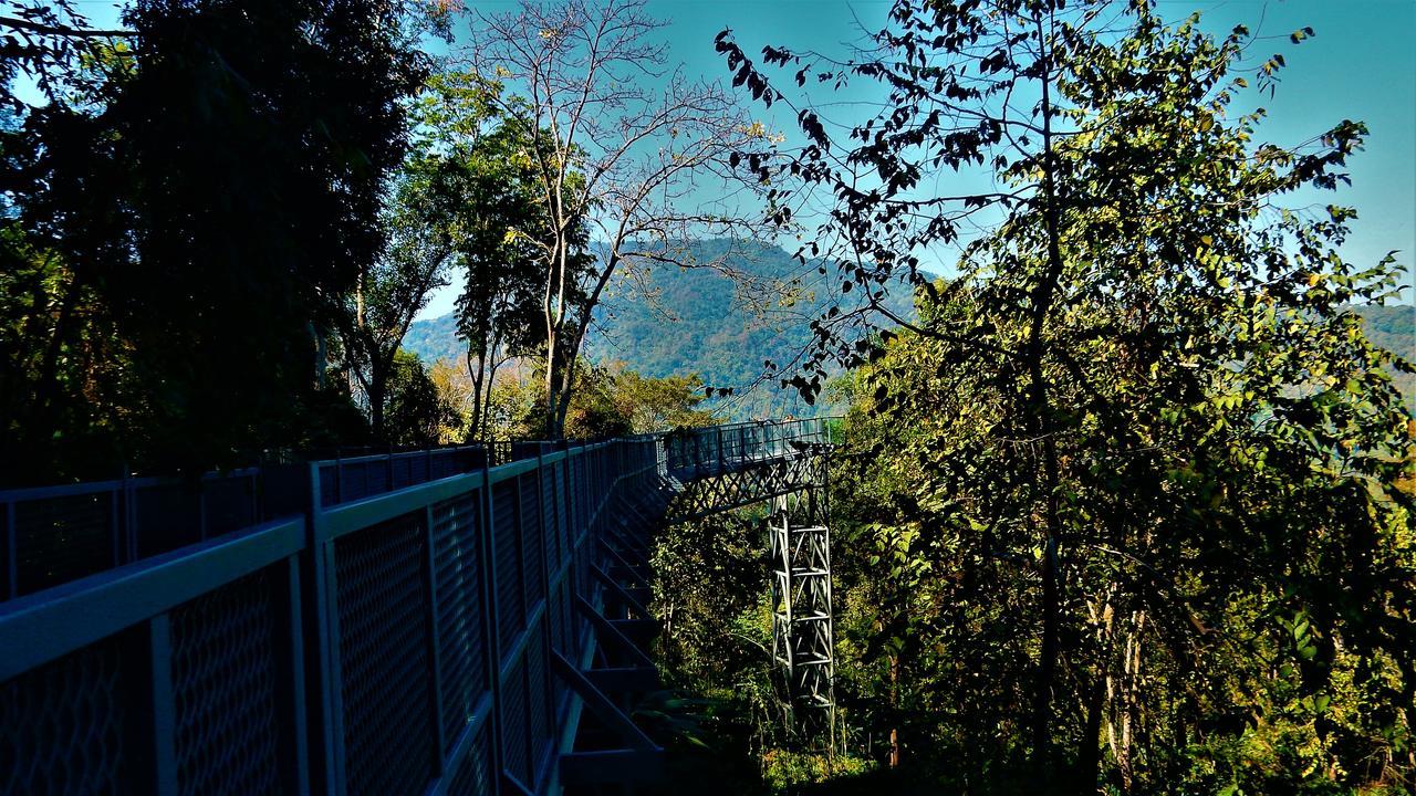 Riverside Resort