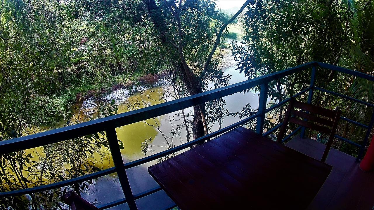 Resort Riverside
