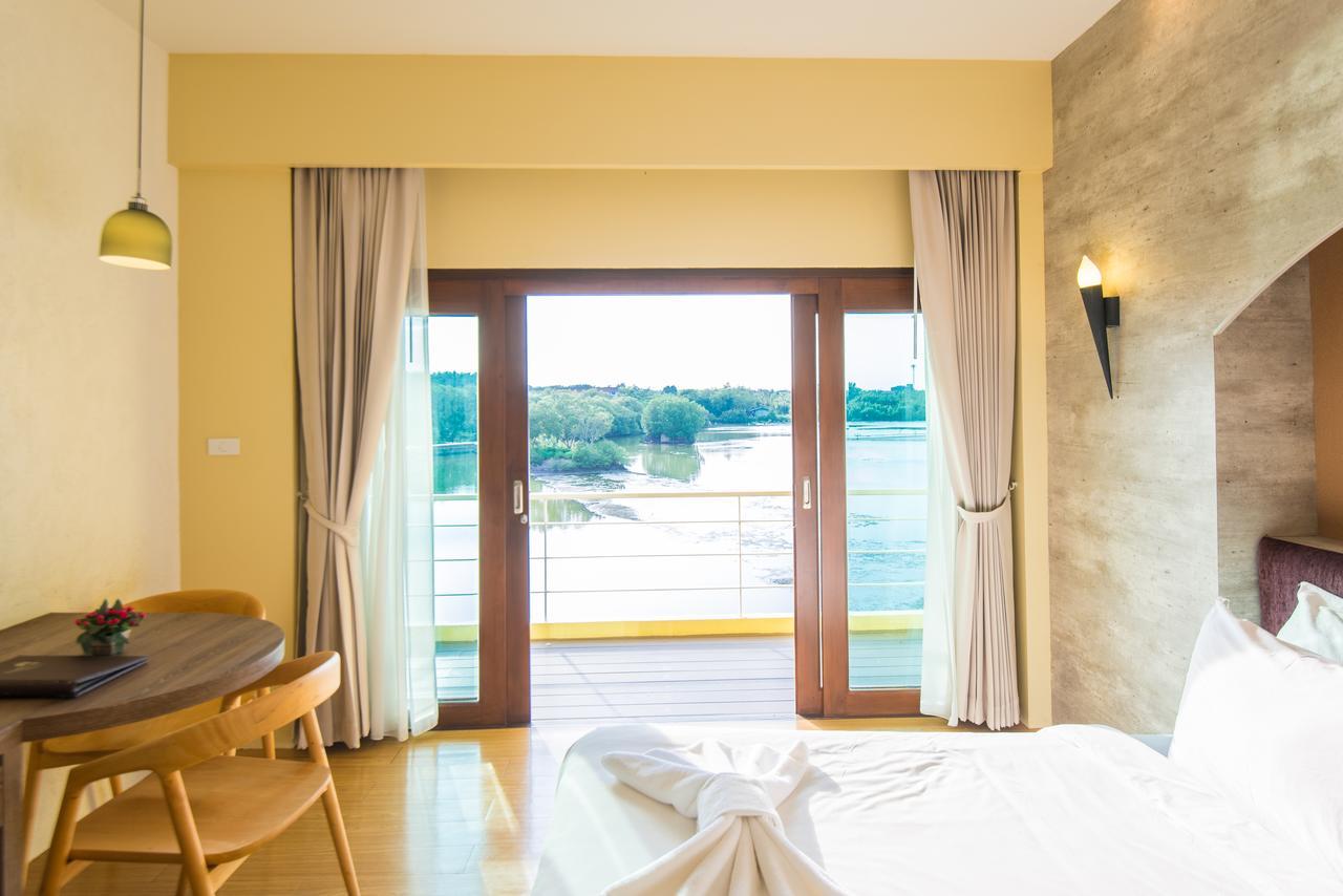 Baan Talay Cream Hotel 3*