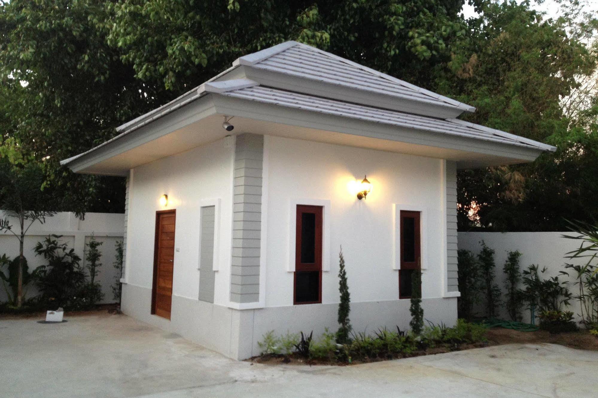 The Sixnature Bangsaen Hotel