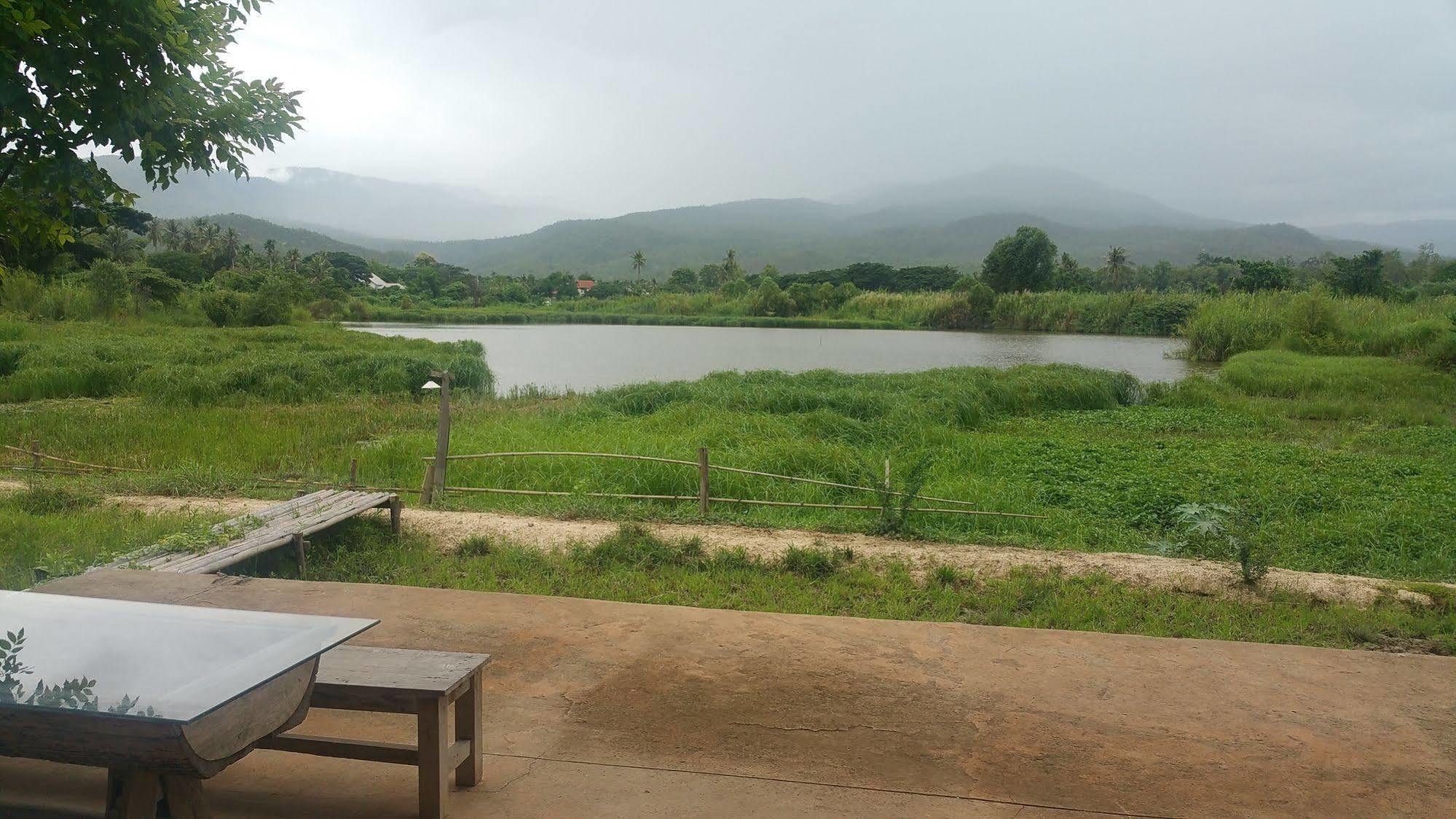 Resort Phu-anna Eco House Hot