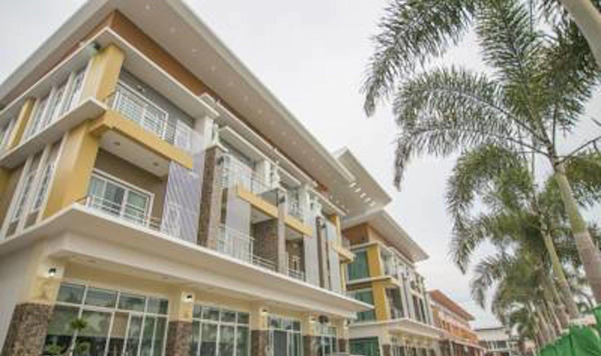 Cupid Hotel 3*