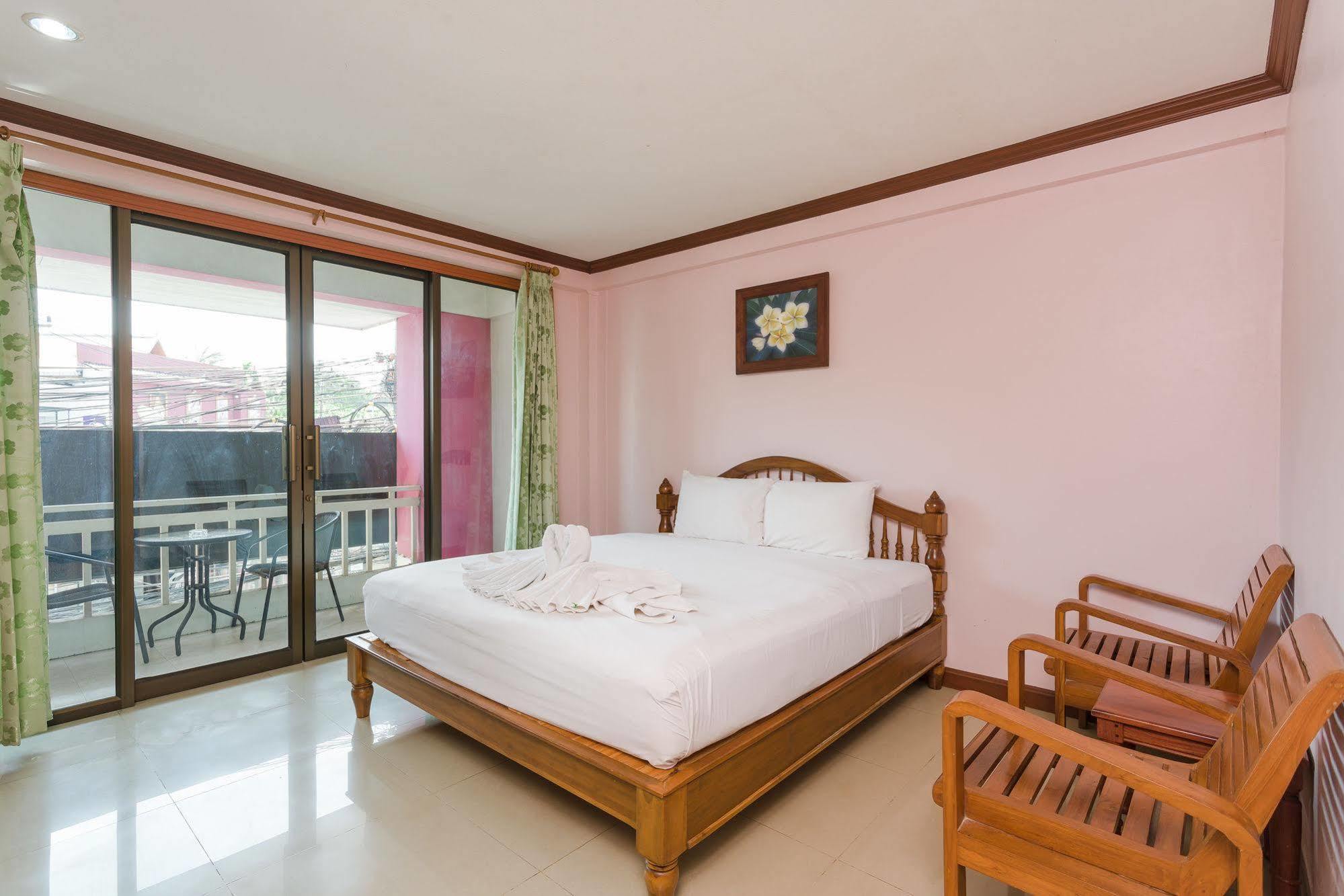 Avalon Hotel