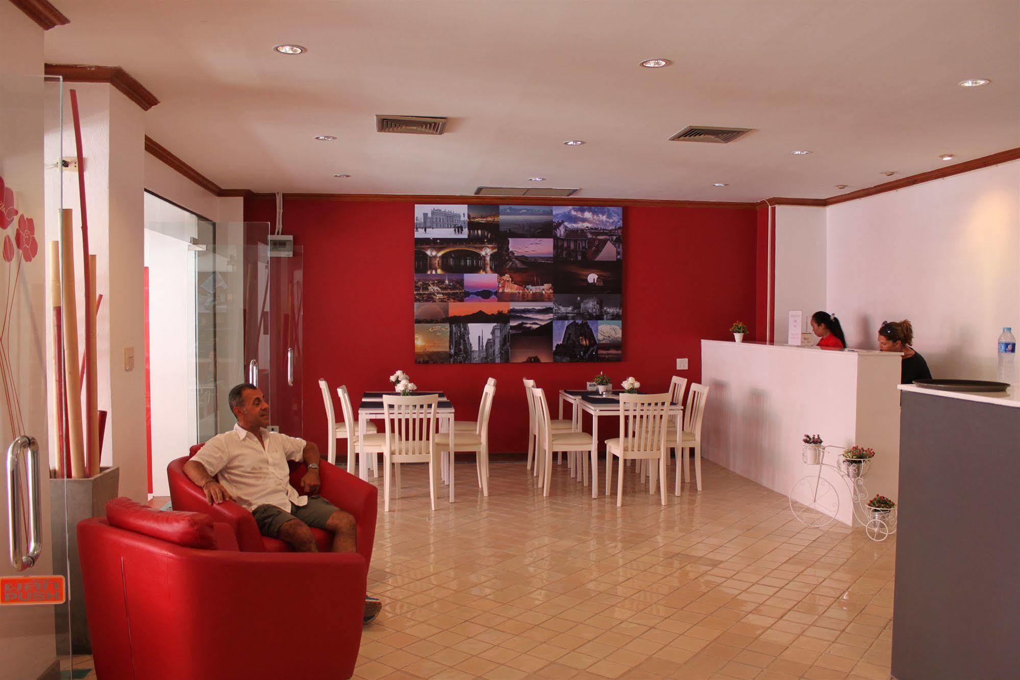 Baan Phil Hotel