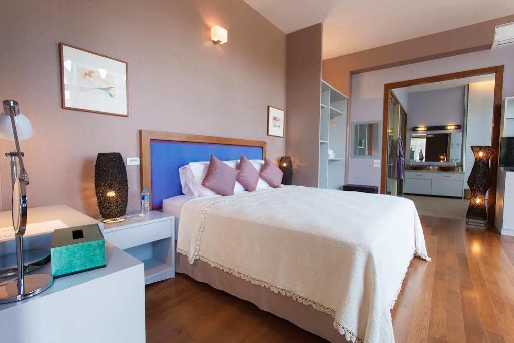 River Rai Resort 4*