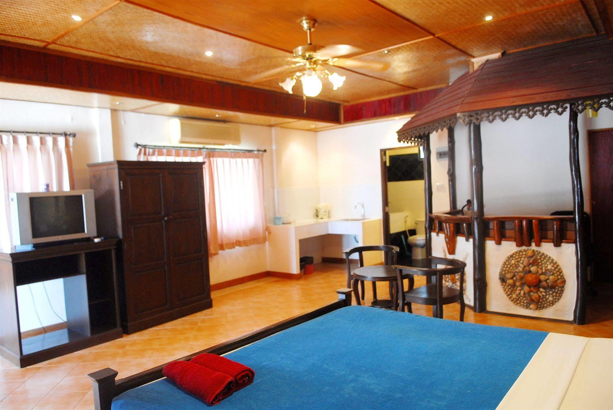 Sukasem Hotel