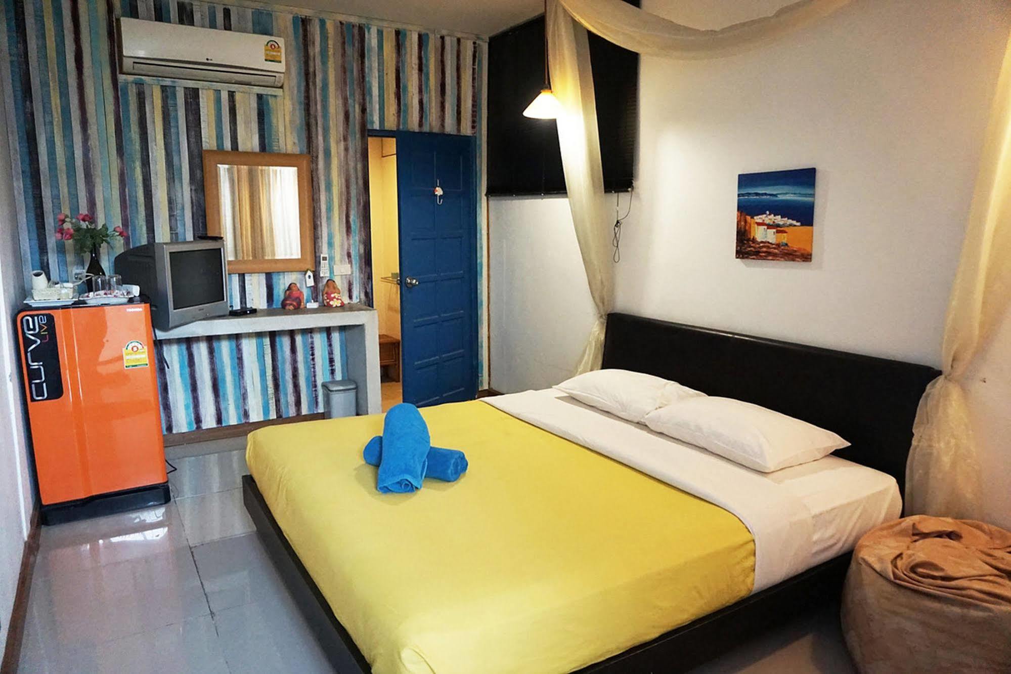 Hotel Baan I Taley On Sea