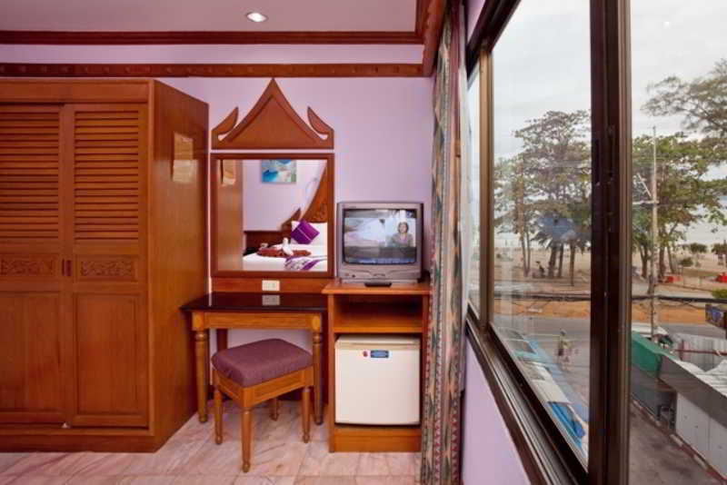 Patong Beach Bed And Breakfast Hotel Patong