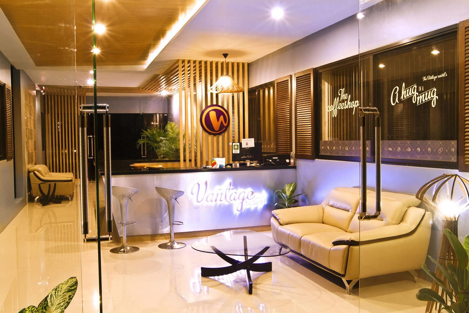 Vantage Health Aparthotel 3*
