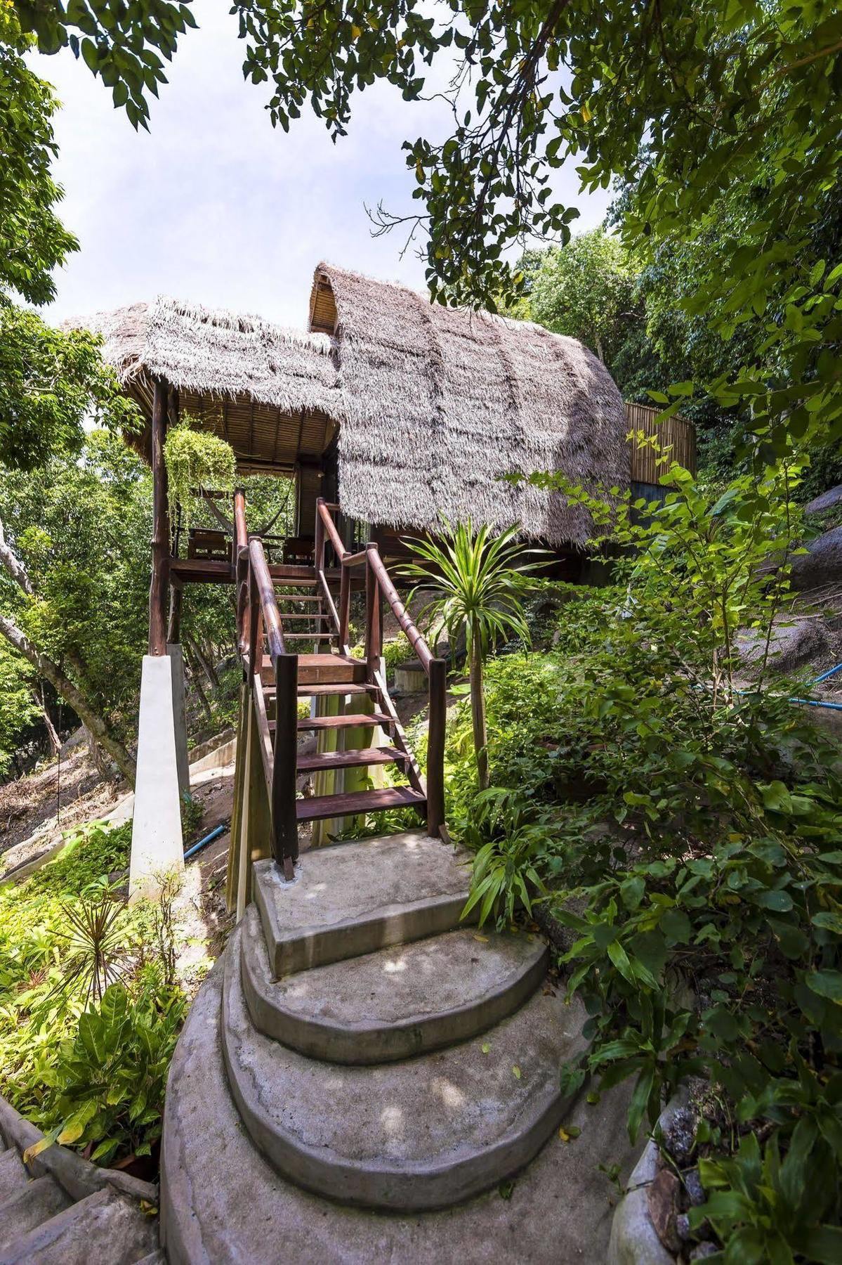 Baan Talay Koh Tao Hotel 3*
