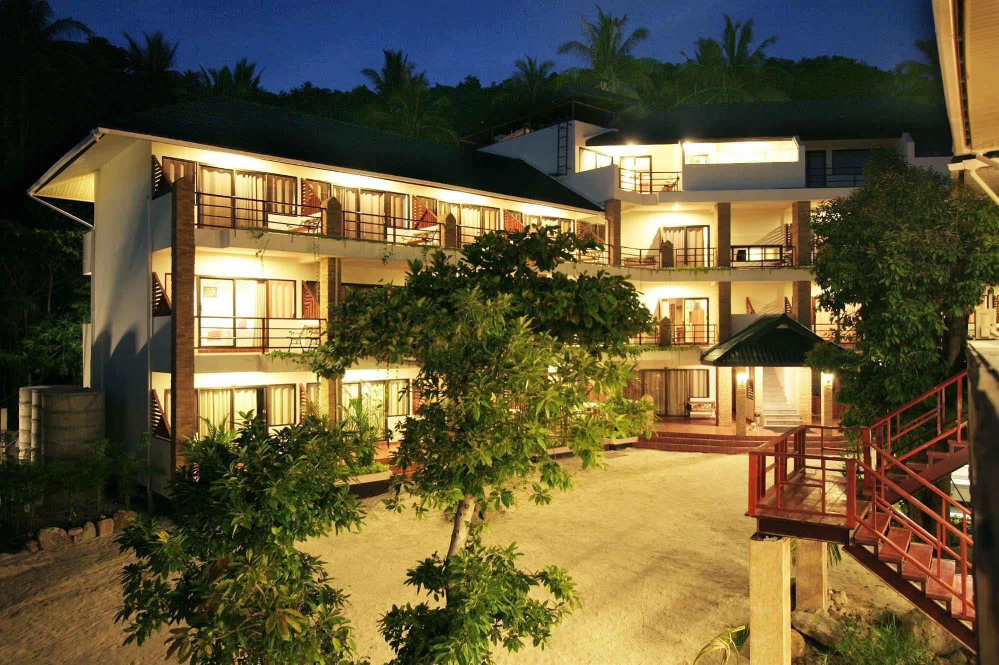 Resort Haadlad Prestige &