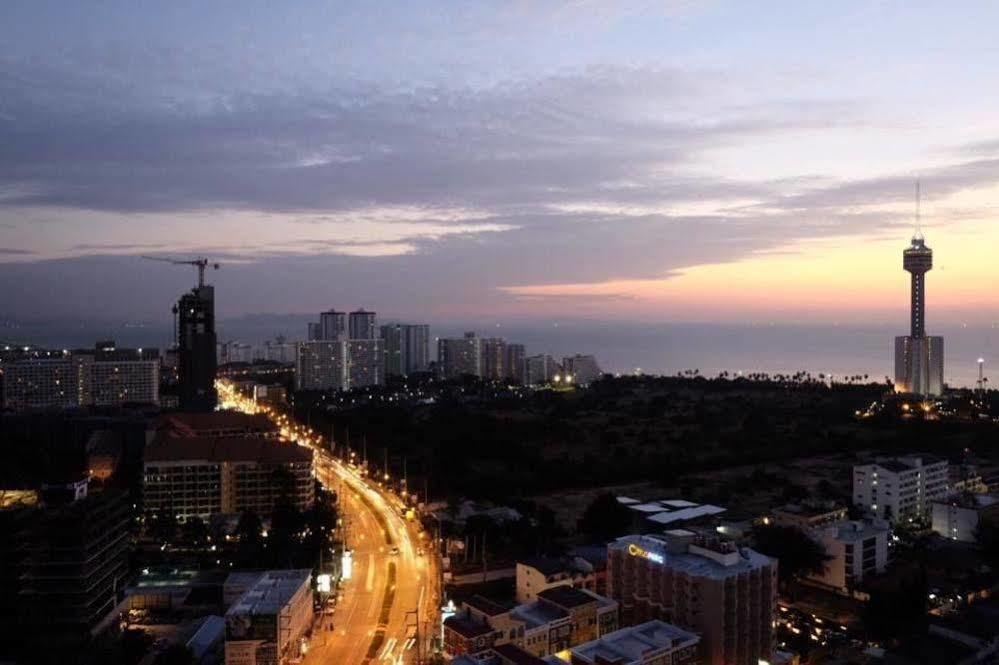 Hotel The Axis Pattaya By Kaisit Jomtien Beach